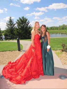 Von Maur Prom Dresses for Women on Sale up to 90% Off: Poshmark